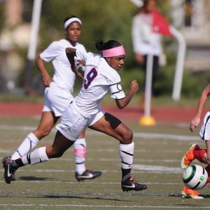 Meet your Posher, Nia